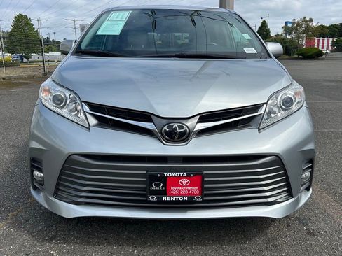Certified 2019 Toyota Sienna XLE w/ XLE Navigation Package AWD/4WD image 2