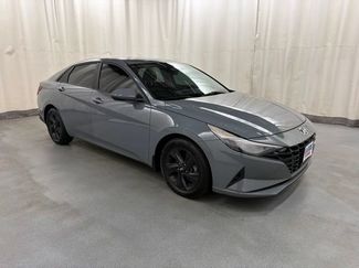 Used 2022 Hyundai Elantra SEL w/ Convenience Package FWD video 1