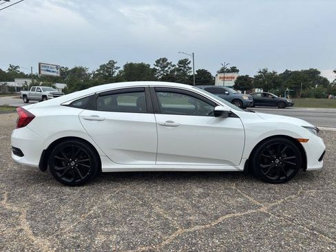 Used 2019 Honda Civic Sport image 6