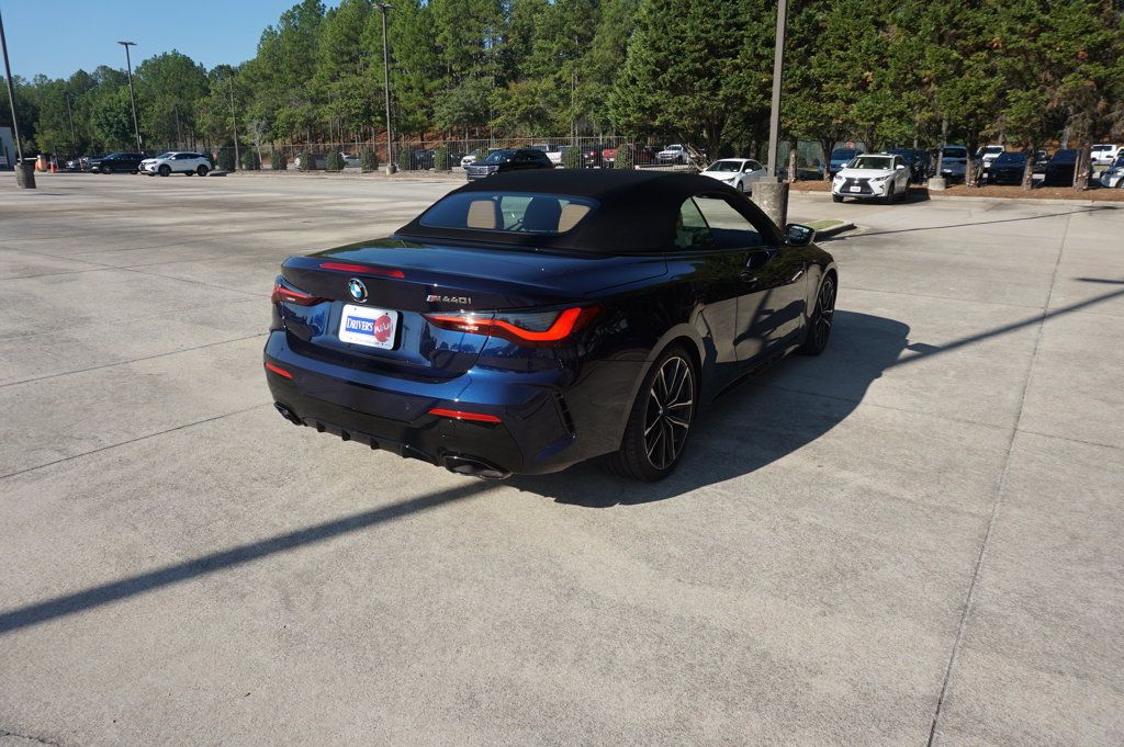 Used 2024 BMW M440i Convertible RWD image 23