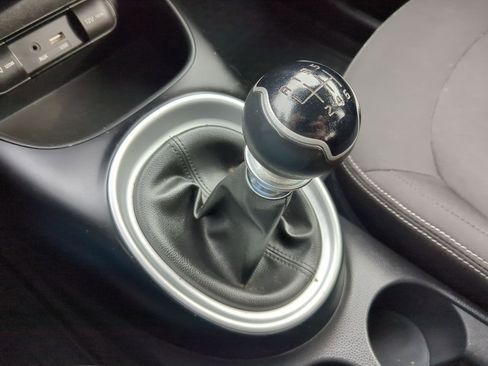 Used 2016 Kia Soul image 20