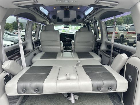 Used 2016 GMC Savana 2500 RWD image 34