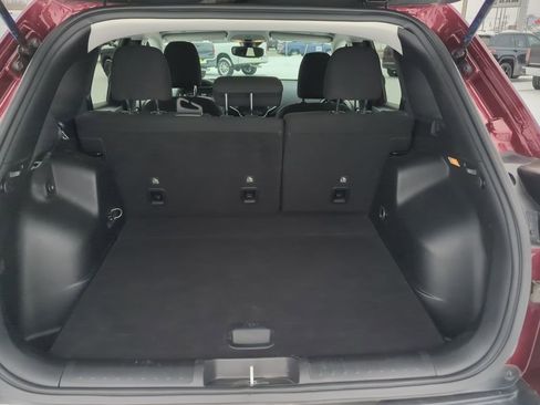 Used 2021 Jeep Cherokee Latitude image 37