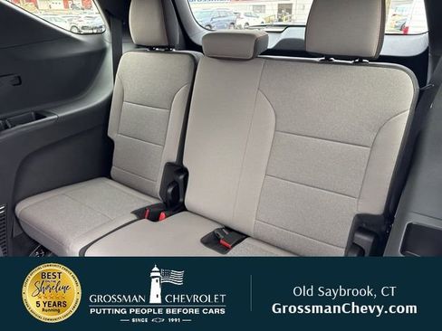 New 2026 Chevrolet Traverse LT w/ Driver Confidence Package AWD/4WD image 19