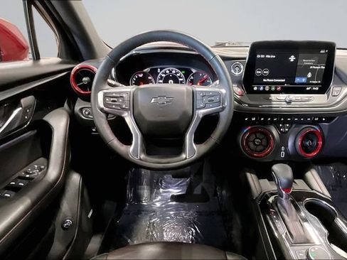 Used 2024 Chevrolet Blazer RS w/ Driver Confidence II Package FWD image 5