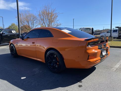 Used 2025 Dodge Charger Scat Pack w/ Track Pack image 6