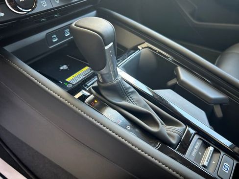 Used 2025 Honda Accord Touring image 24