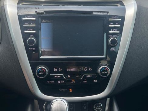 Used 2017 Nissan Murano SL FWD image 18