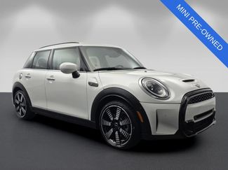 Used 2024 MINI Cooper S FWD video 1