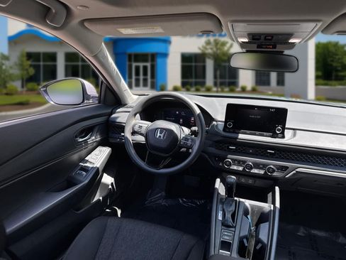 Used 2024 Honda Accord EX image 32