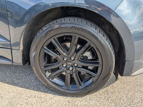 Used 2023 Ford Edge ST-Line AWD/4WD image 10