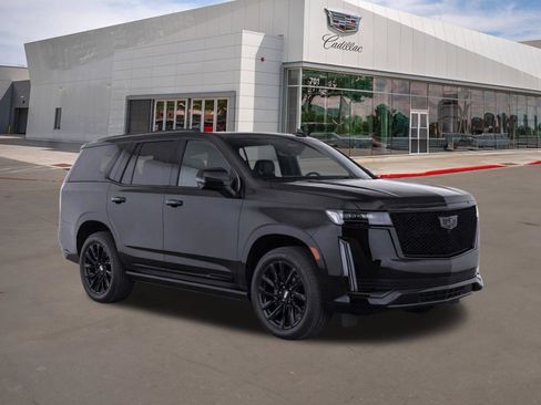 Used 2024 Cadillac Escalade ESV Sport Platinum w/ LPO, ONYX Package AWD/4WD image 2