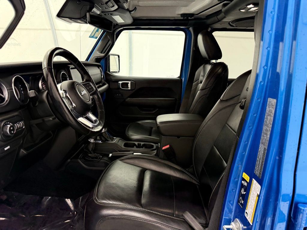 Used 2021 Jeep Gladiator Overland w/ Uconnect 4C Nav & Sound Group AWD/4WD image 13