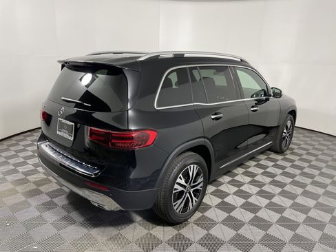 Used 2025 Mercedes-Benz GLB 250 image 5
