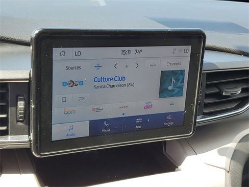 Used 2023 Ford Explorer XLT w/ Equipment Group 202A image 18