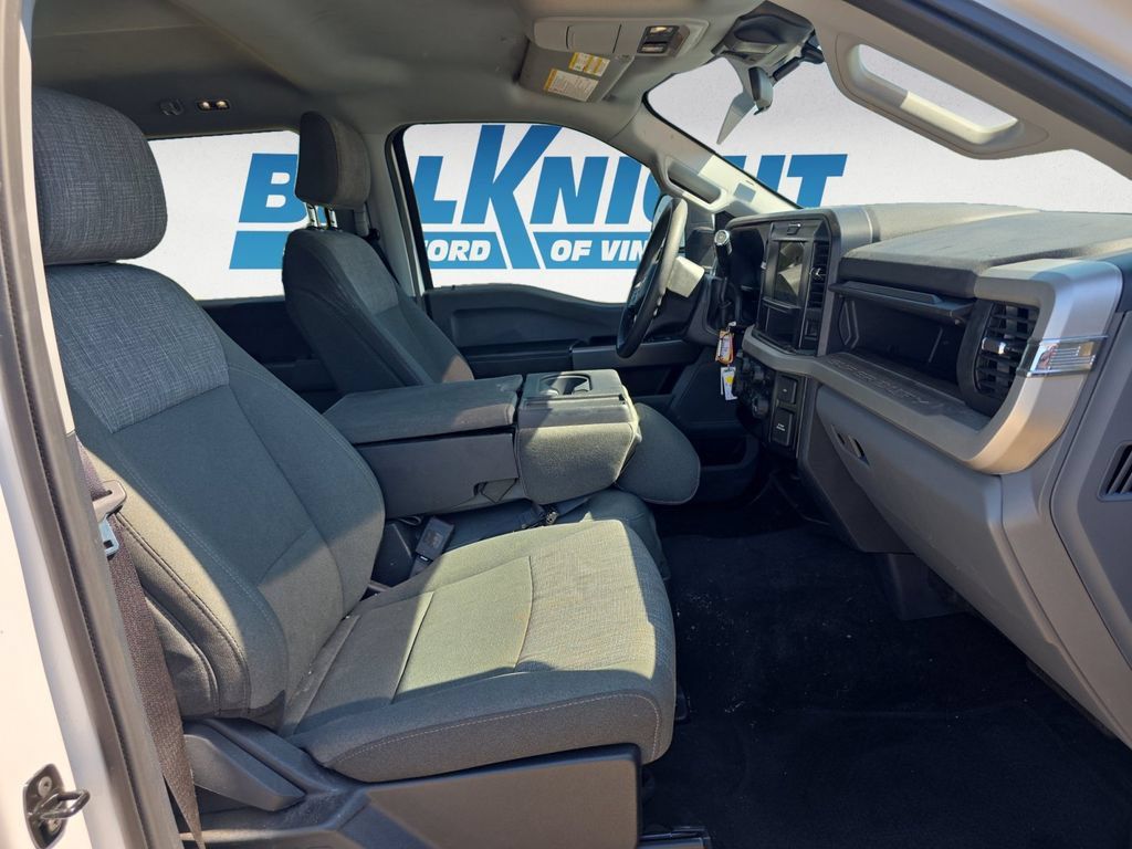Used 2026 Ford F350 XLT AWD/4WD image 15