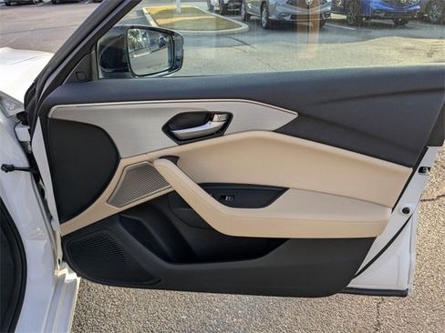 Certified 2022 Acura TLX w/ Technology Package image 39