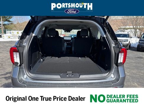 New 2026 Ford Explorer Active w/ Active Comfort Package image 17