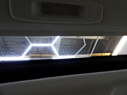 Used 2016 Nissan Altima 3.5 SL FWD image 19