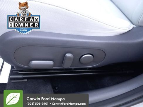 Used 2024 Hyundai Kona SEL AWD/4WD image 12