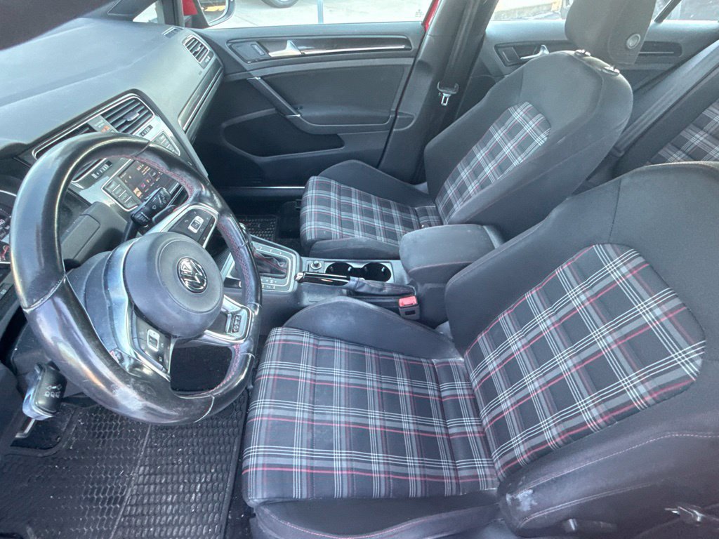 Used 2017 Volkswagen GTI S FWD image 12