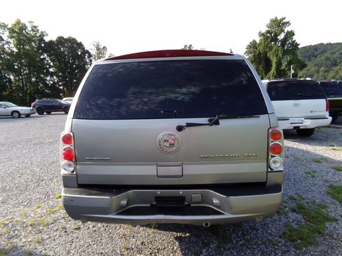Used 2006 Cadillac Escalade ESV Platinum image 4