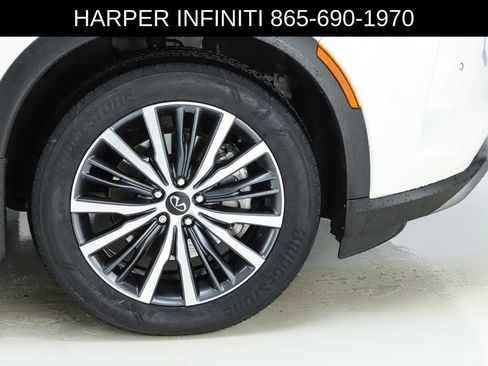 Used 2023 INFINITI QX60 Sensory w/ Vision Package AWD/4WD image 15