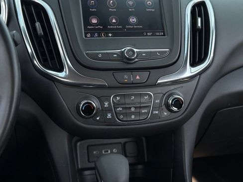 Used 2023 Chevrolet Equinox LT FWD image 19
