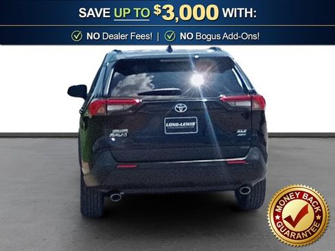 Used 2024 Toyota RAV4 XLE AWD/4WD image 5