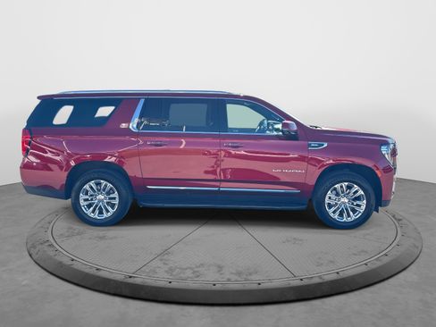 Certified 2023 GMC Yukon XL SLT w/ SLT Premium Package image 9