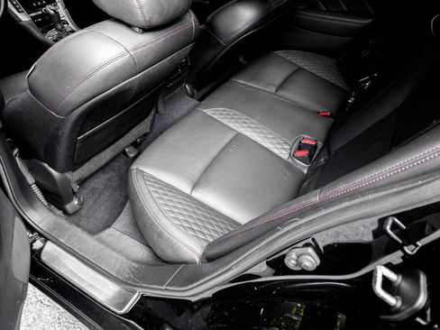 Used 2018 INFINITI Q50 Red Sport 400 w/ Sensory Package (Sport) image 10