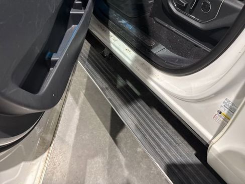 Certified 2024 Ford Expedition Platinum image 13