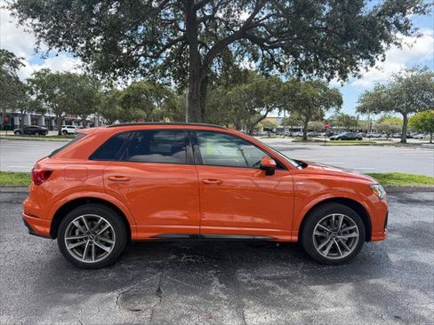 Used 2022 Audi Q3 2.0T Premium Plus w/ Premium Plus Package AWD/4WD image 8