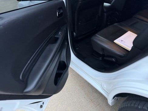 Used 2022 Dodge Durango GT image 11