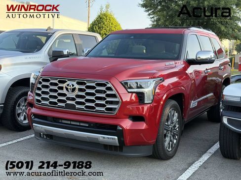 Used 2025 Toyota Sequoia Capstone AWD/4WD image 1