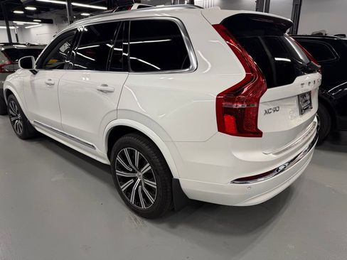 Used 2024 Volvo XC90 B5 Core w/ Protection Package Premier image 2