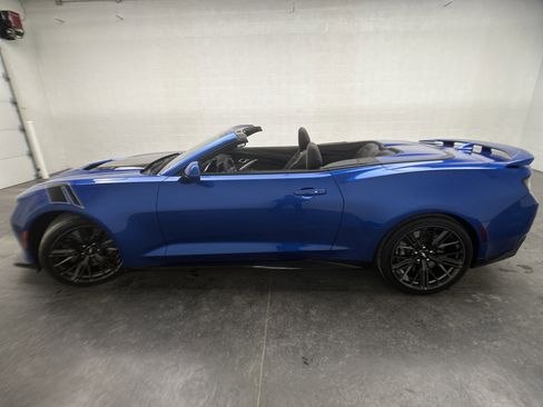 Used 2018 Chevrolet Camaro ZL1 w/ LPO, ZL1 Protection Package image 48