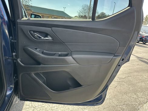 Used 2022 Chevrolet Traverse LT w/ LPO, Floor Liner Package image 17