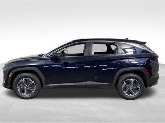 New 2026 Hyundai Tucson Blue SE w/ Tow & Go Package AWD/4WD video 2
