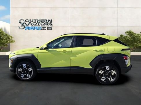 Used 2024 Hyundai Kona SEL AWD/4WD image 2