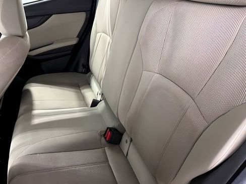 Used 2019 Subaru Impreza 2.0i Premium image 11