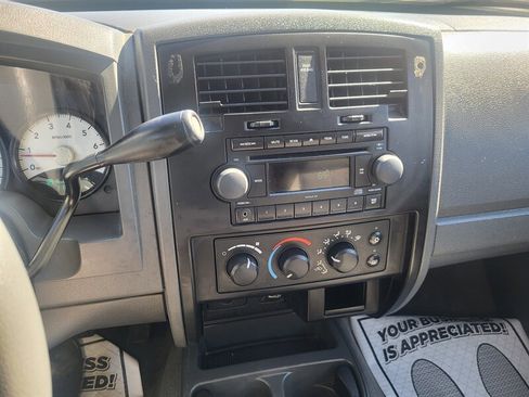 Used 2006 Dodge Dakota ST image 12
