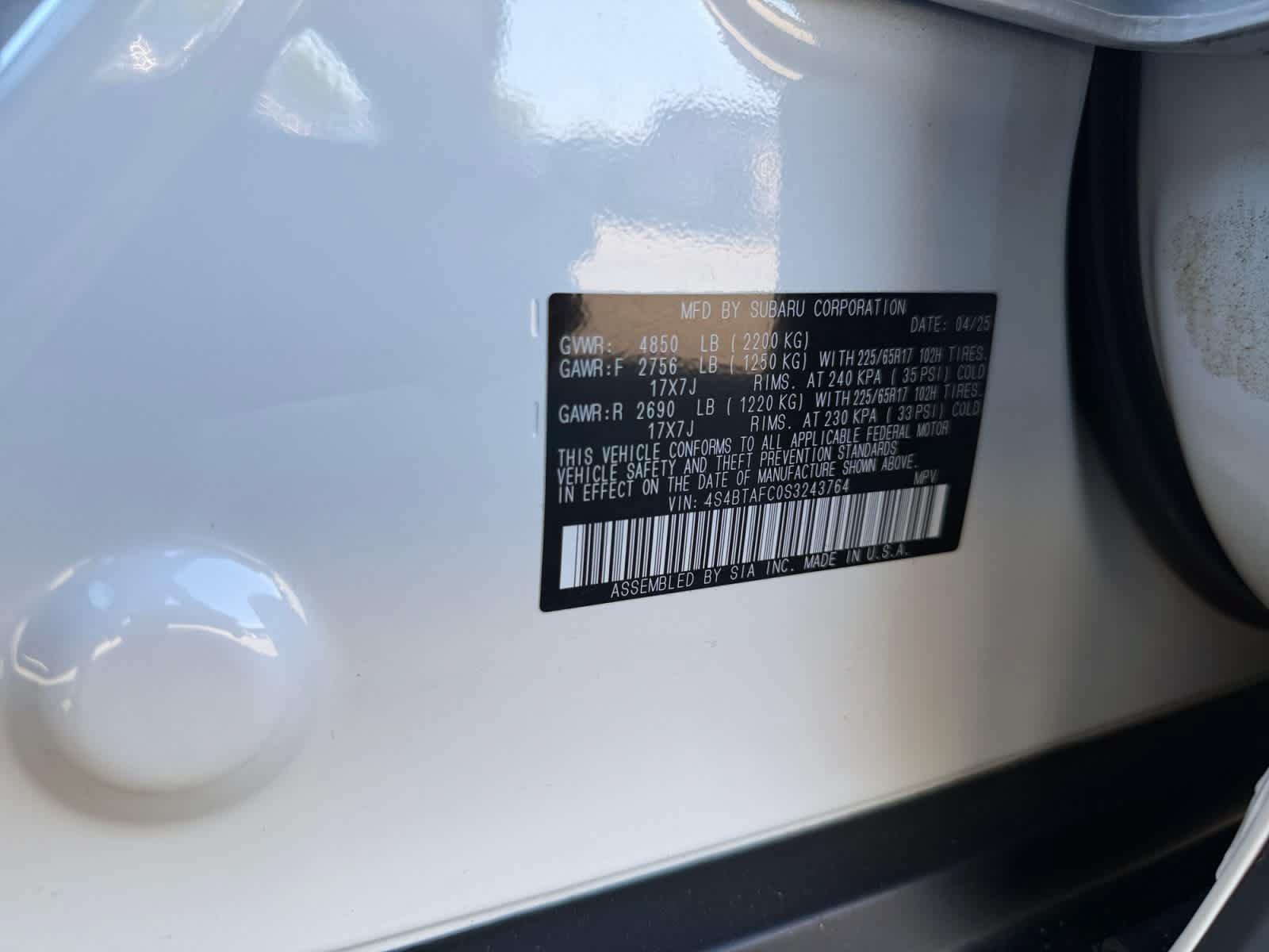 Certified 2025 Subaru Outback Premium AWD/4WD image 16
