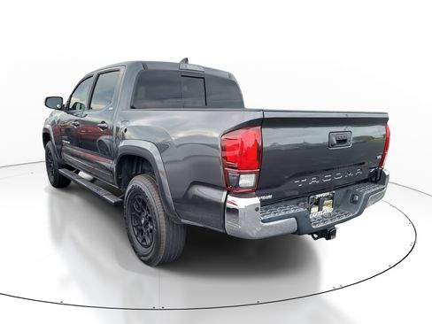 Used 2020 Toyota Tacoma SR5 image 5