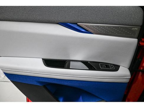 Certified 2025 Cadillac Optiq Sport 1 AWD/4WD image 29
