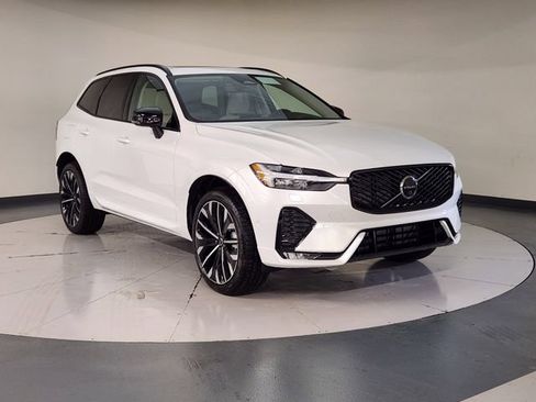 New 2026 Volvo XC60 B5 Ultra w/ Protection Package Premier AWD/4WD image 7