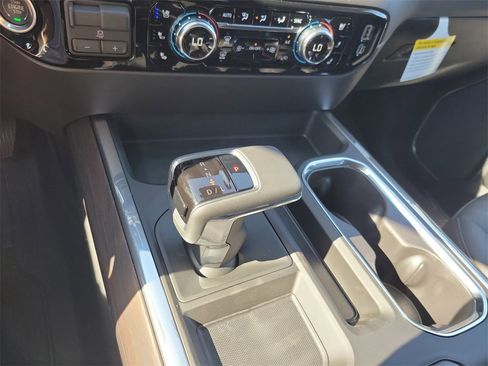 New 2026 GMC Sierra 1500 SLT w/ SLT Premium Plus Package image 27