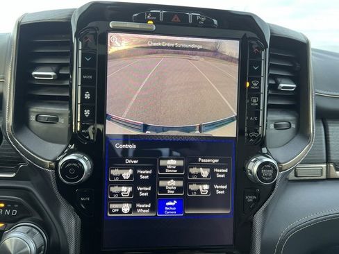 Used 2019 RAM 1500 Limited image 18