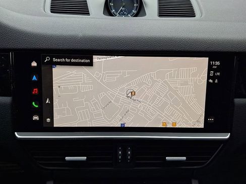 Certified 2023 Porsche Cayenne S Platinum AWD/4WD image 22