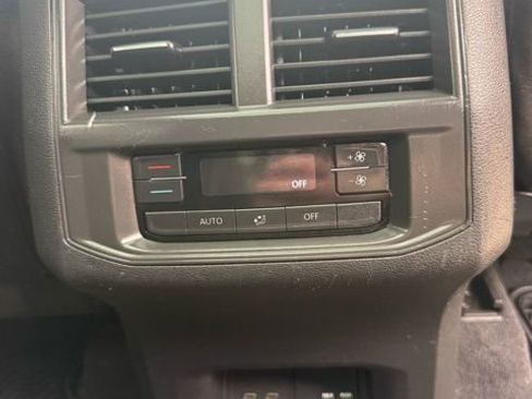 Used 2021 Volkswagen Atlas SEL FWD image 22